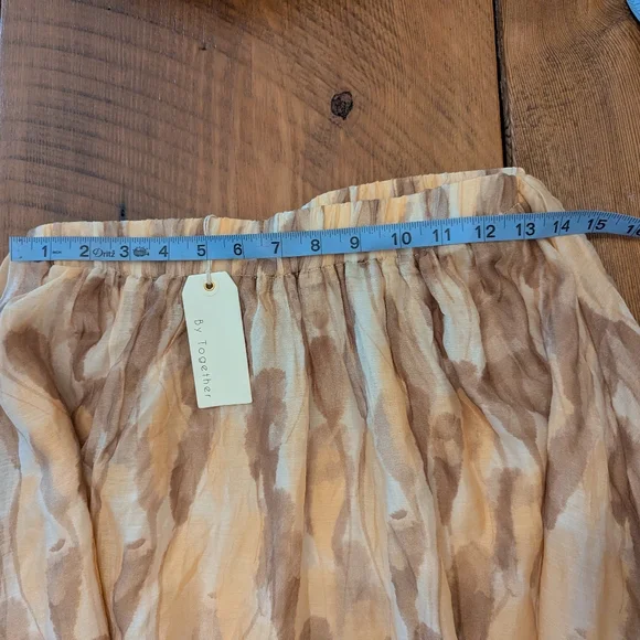 🪞NWT By Together Mia Midi Skirt Size Large - Picture 9 of 10
